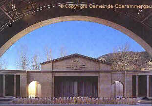 Das Oberammergauer Festspielhaus 1990